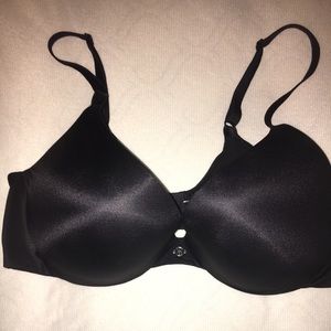 Victoria’s Secret Very Sexy 36C